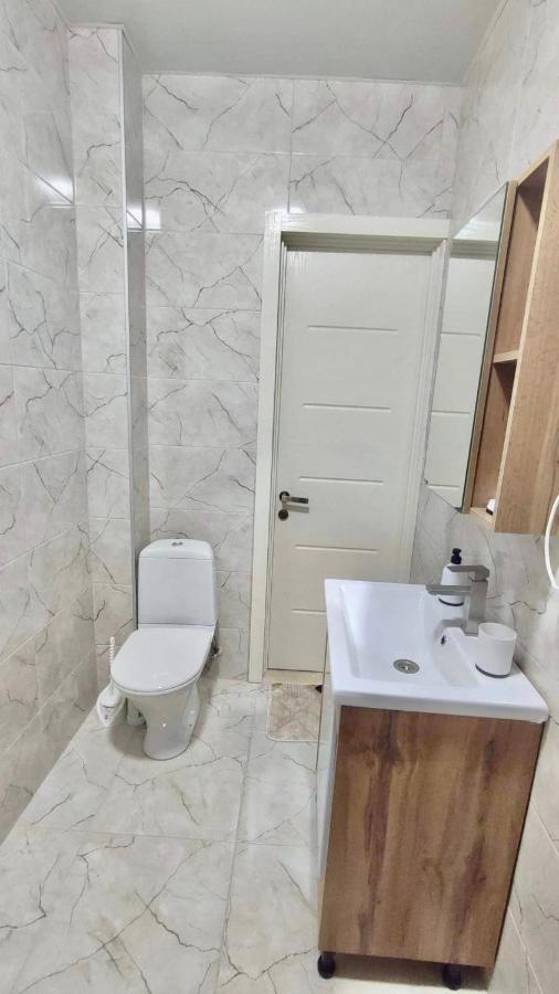 קוטאיסי Guest House Nima מראה חיצוני תמונה