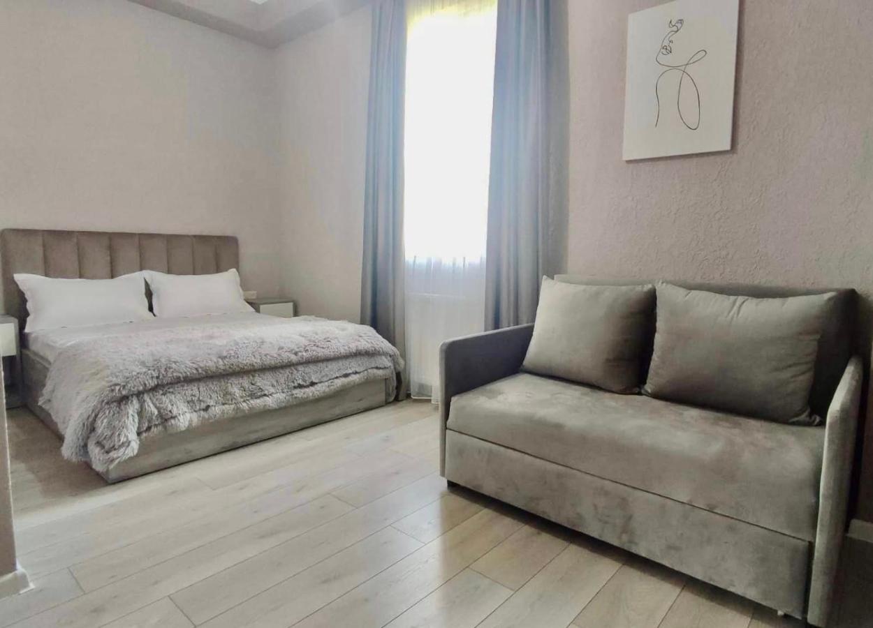 קוטאיסי Guest House Nima מראה חיצוני תמונה