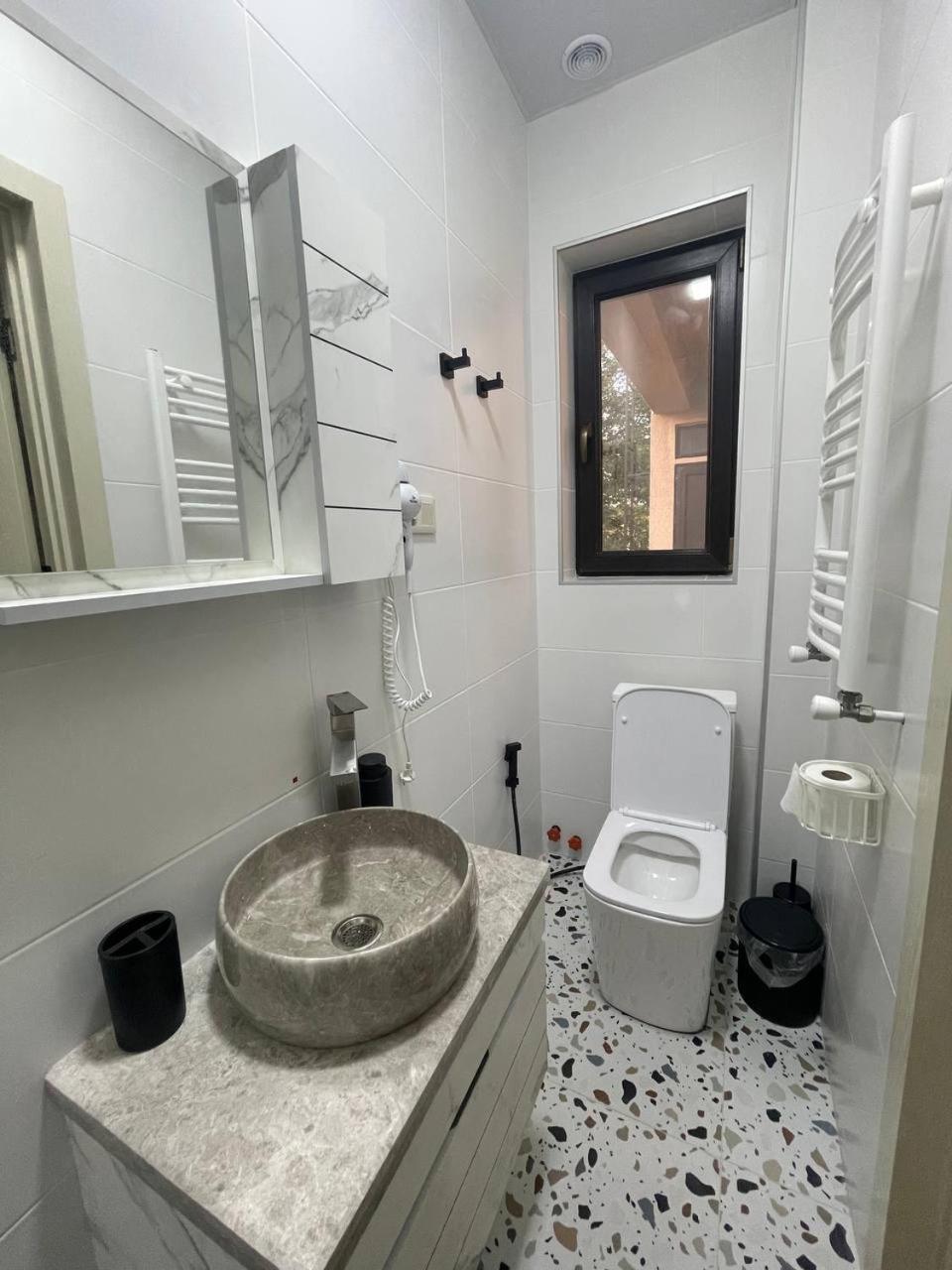 קוטאיסי Guest House Nima מראה חיצוני תמונה