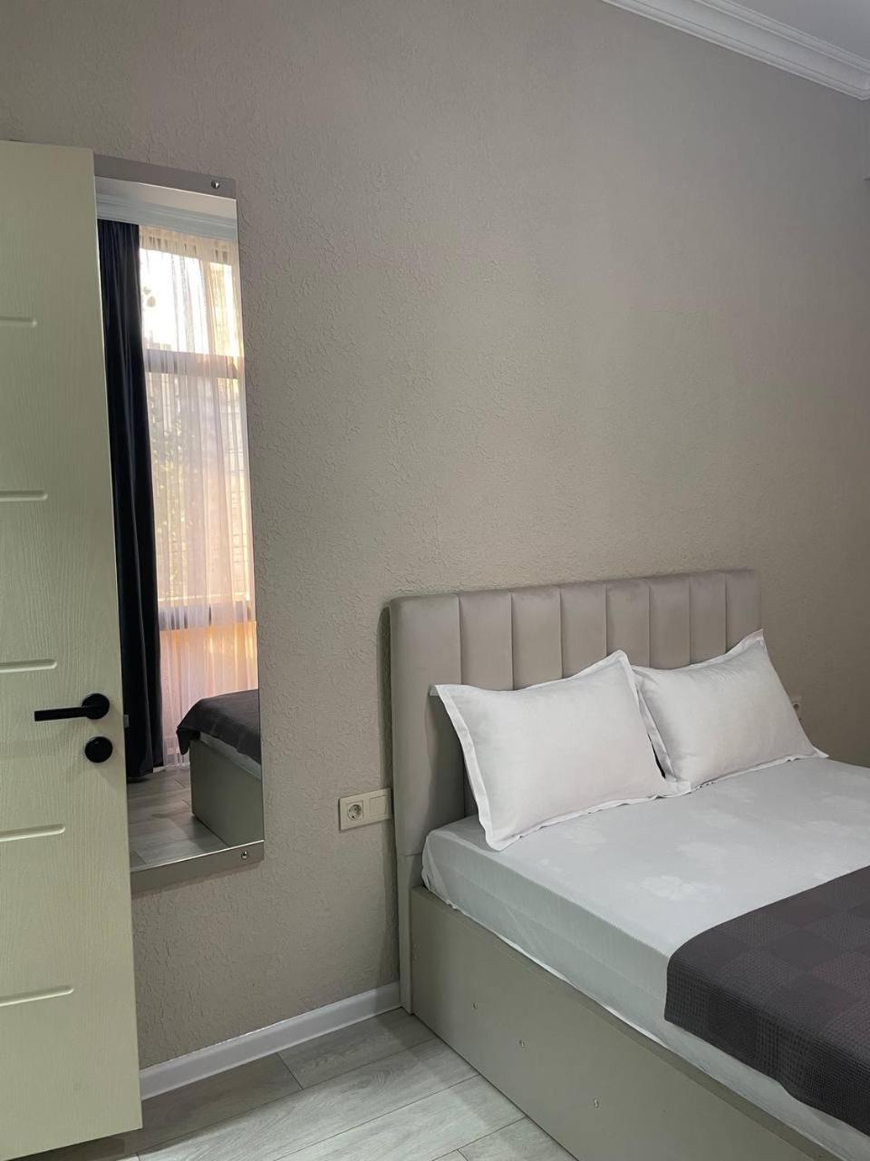 קוטאיסי Guest House Nima מראה חיצוני תמונה