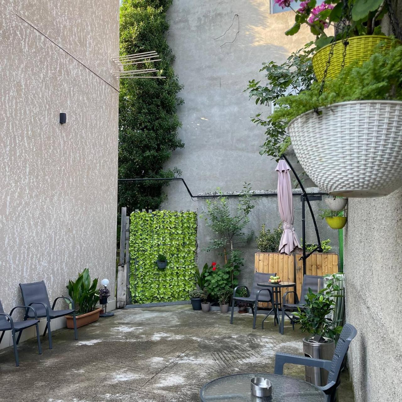 קוטאיסי Guest House Nima מראה חיצוני תמונה